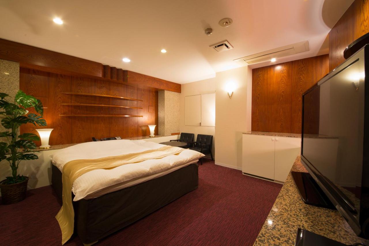 Hotel Beni East (Adults Only) Osaka Esterno foto